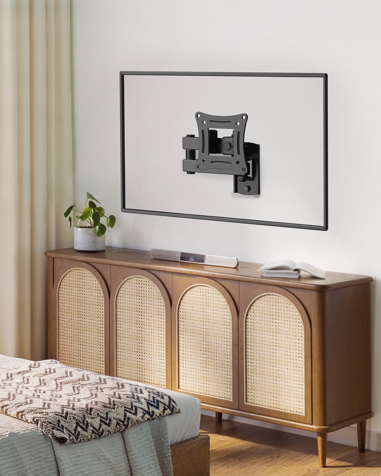 MountFTV Full Motion TV Wall Mount Brackets for 13-32 Inch TVs, 360° Rotation TV Mount Max 100x100mm, Hold up to 33 LBS