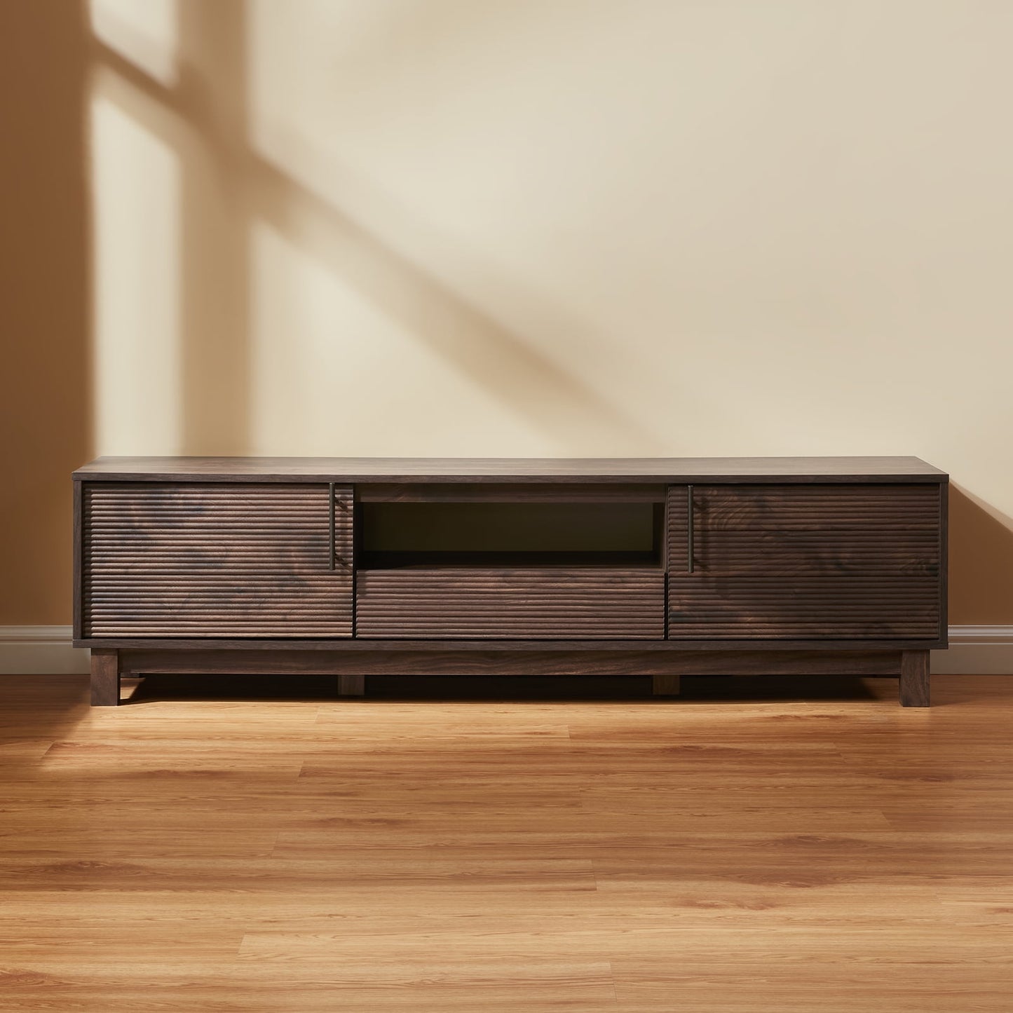 Mid-Century Modern Low Profile Entertainment TV Stand for 65/60/55 inch TV, Farmhouse Entertainment Center with 2 Fluted Door and Storage Living Room, Walnut